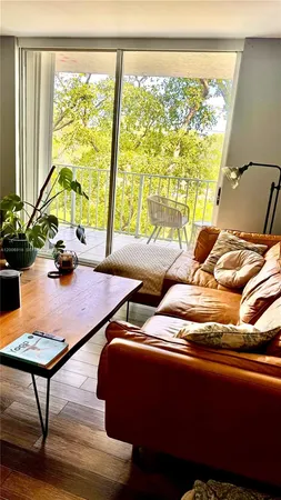 $2,300 | Legion Park, Miami, FL 33138