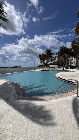 $2,300 | Legion Park, Miami, FL 33138