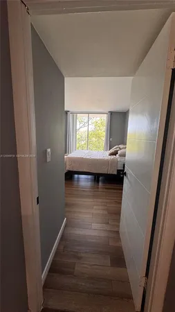 $2,300 | Legion Park, Miami, FL 33138