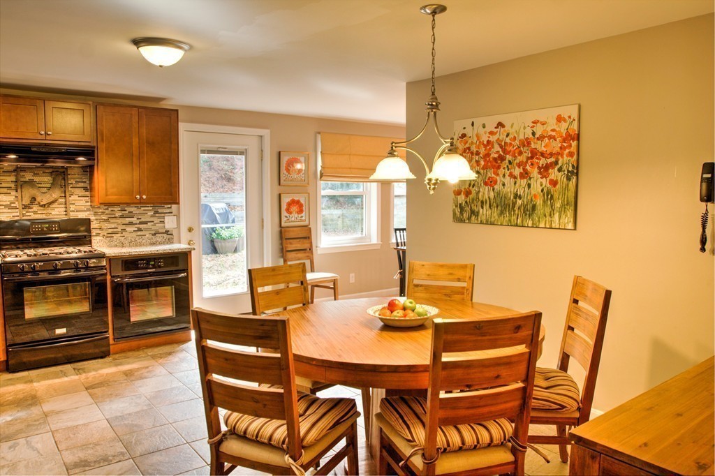 88 Concord Road Chelmsford, MA 01824 - Photo 11 of 26 Gallery Image 11