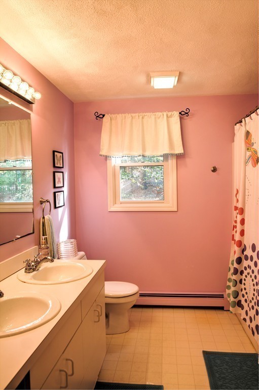 88 Concord Road Chelmsford, MA 01824 - Photo 15 of 26 Gallery Image 15