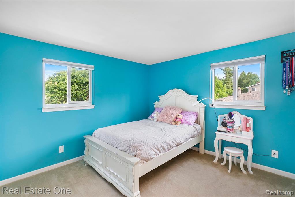 994 Hampstead Lane Rochester Hills, MI 48309 - Photo 17 of 25