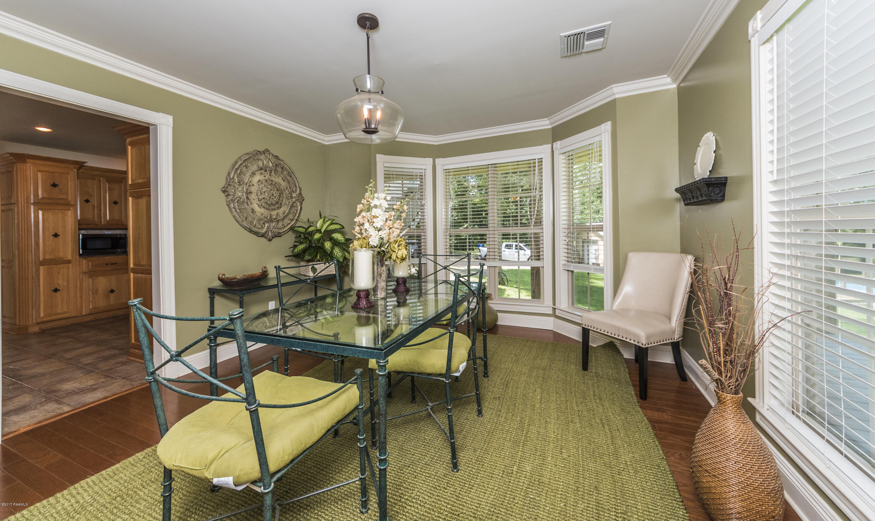 7590 Baudoin Road Maurice, LA 70555 - Photo 10 of 34 Formal Dining 3