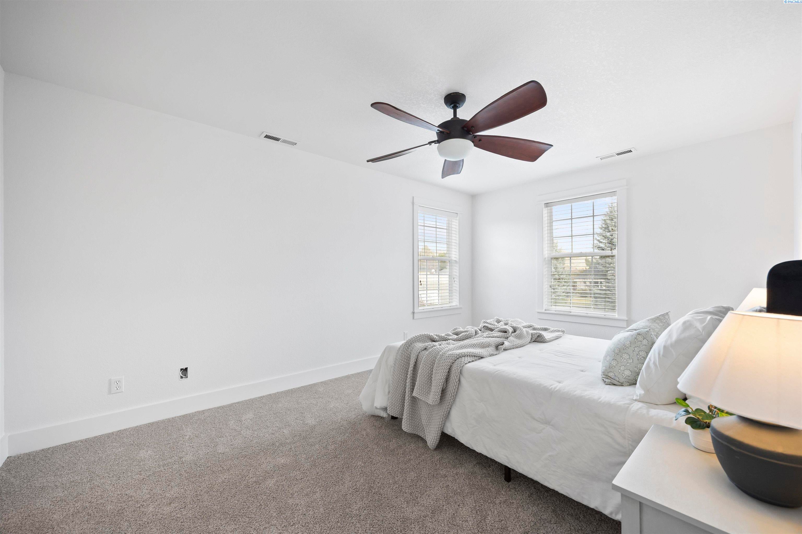 285 Rachel Road Kennewick, WA 99338 - Photo 17 of 44 Gallery Image 17