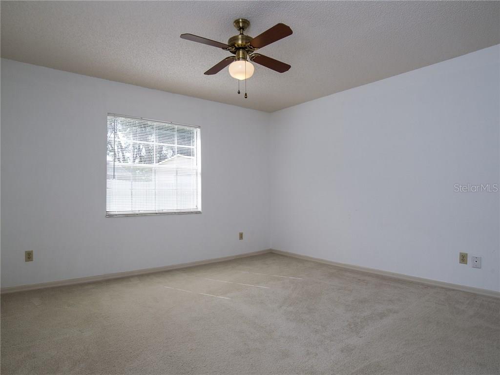 112 Valencia Loop Altamonte Springs, FL 32714 - Photo 3 of 24 Gallery Image 3