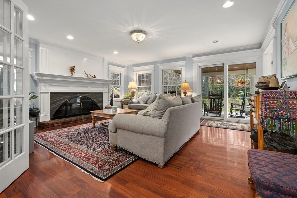 50 Woodfall Road Belmont, MA 02478 - Photo 12 of 30