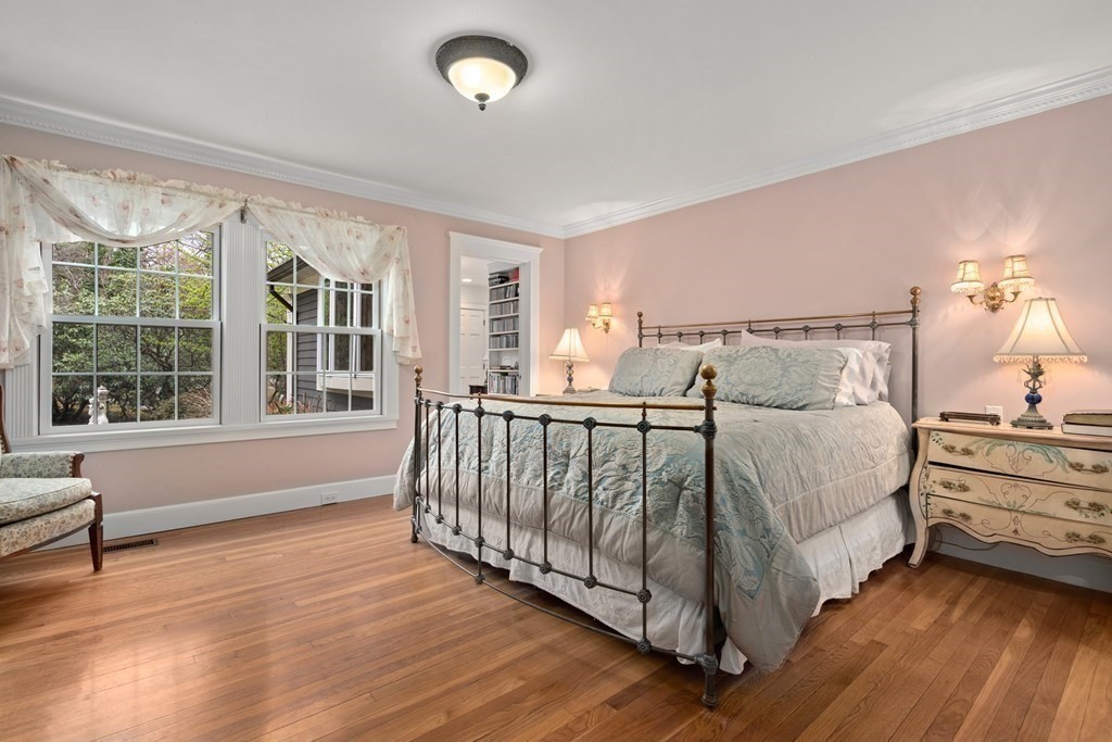 50 Woodfall Road Belmont, MA 02478 - Photo 14 of 30