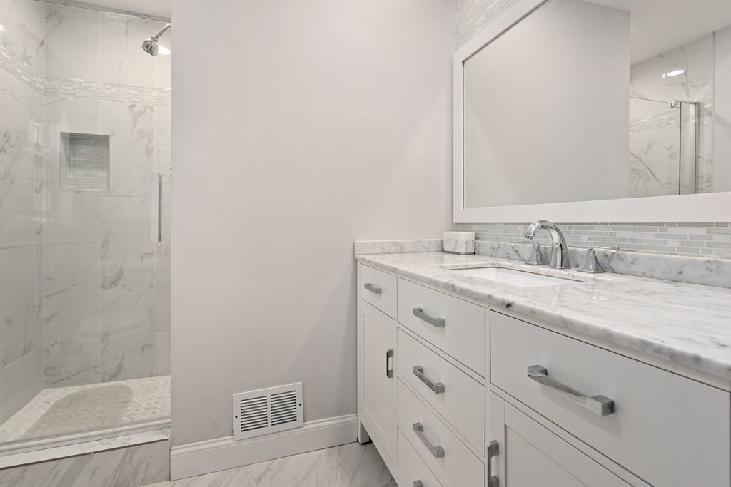 50 Woodfall Road Belmont, MA 02478 - Photo 15 of 30