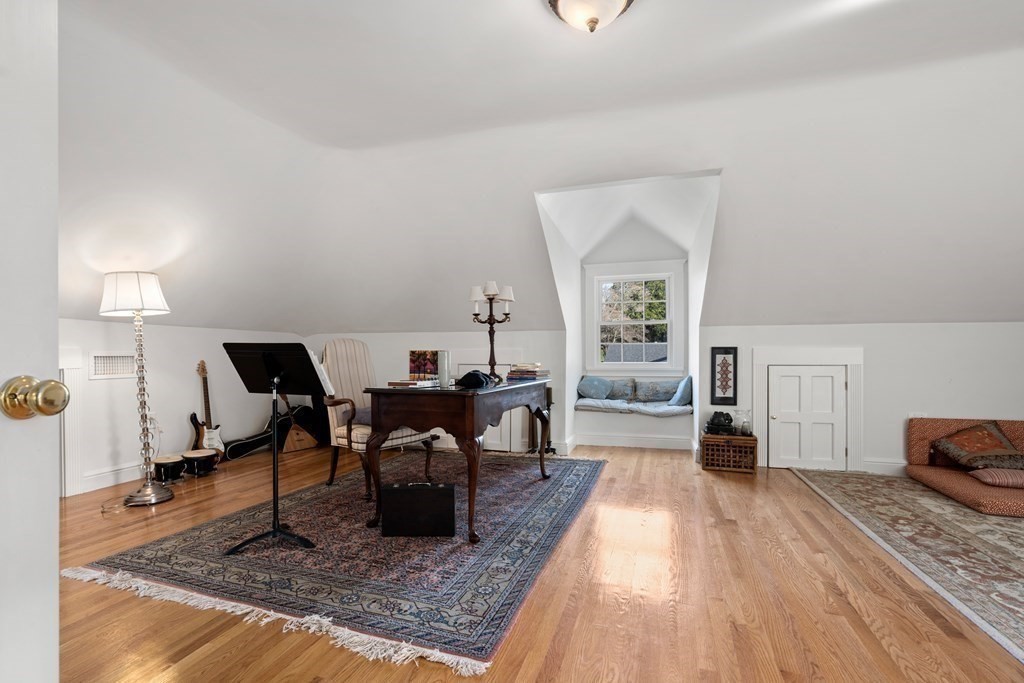 50 Woodfall Road Belmont, MA 02478 - Photo 28 of 30