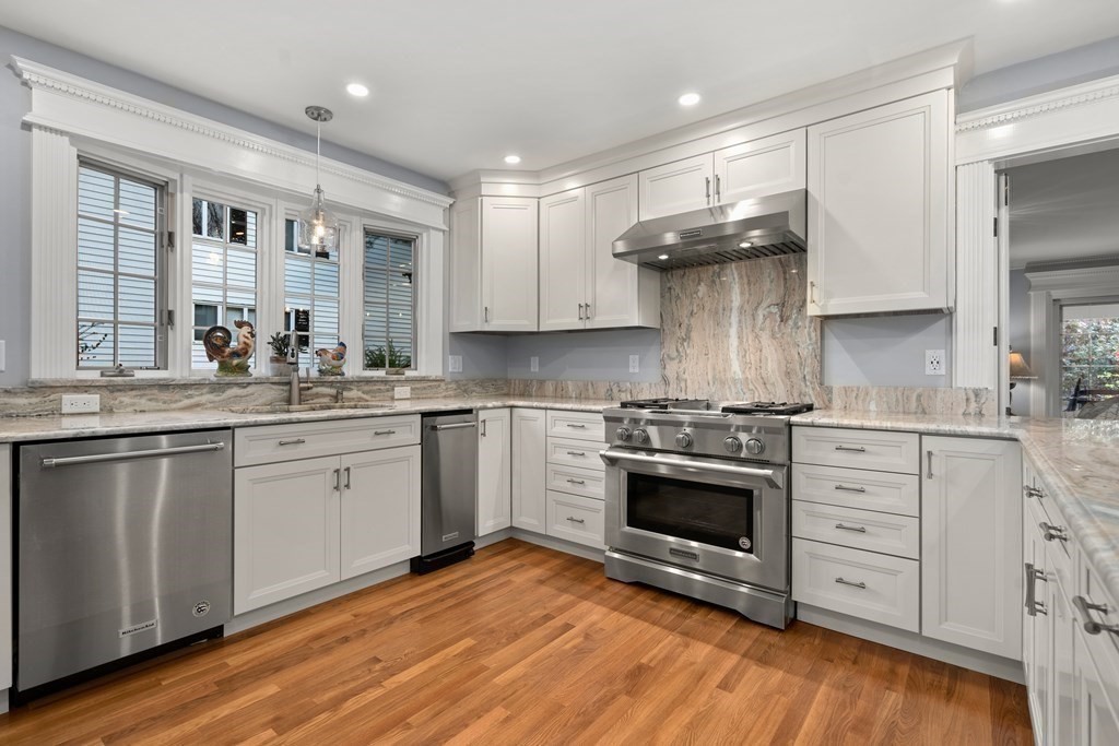 50 Woodfall Road Belmont, MA 02478 - Photo 7 of 30