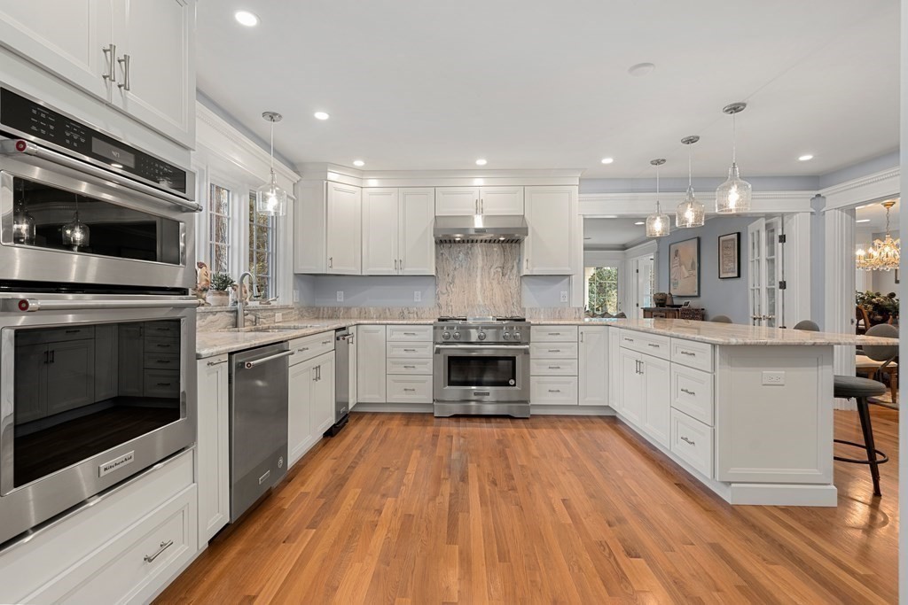 50 Woodfall Road Belmont, MA 02478 - Photo 8 of 30