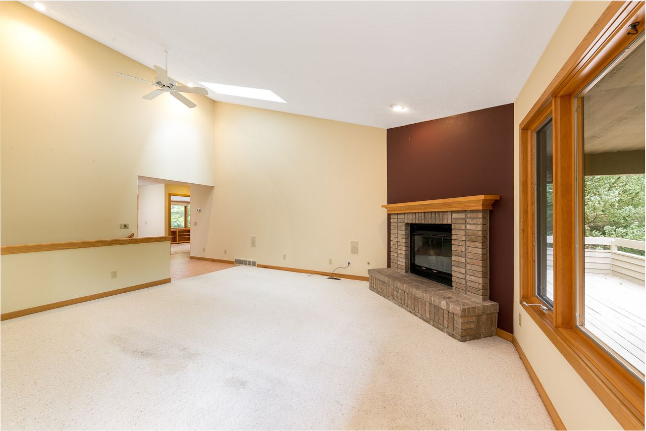 6666 Mission Ridge Traverse City, MI 49686 - Photo 7 of 29 1866730-6.JPG