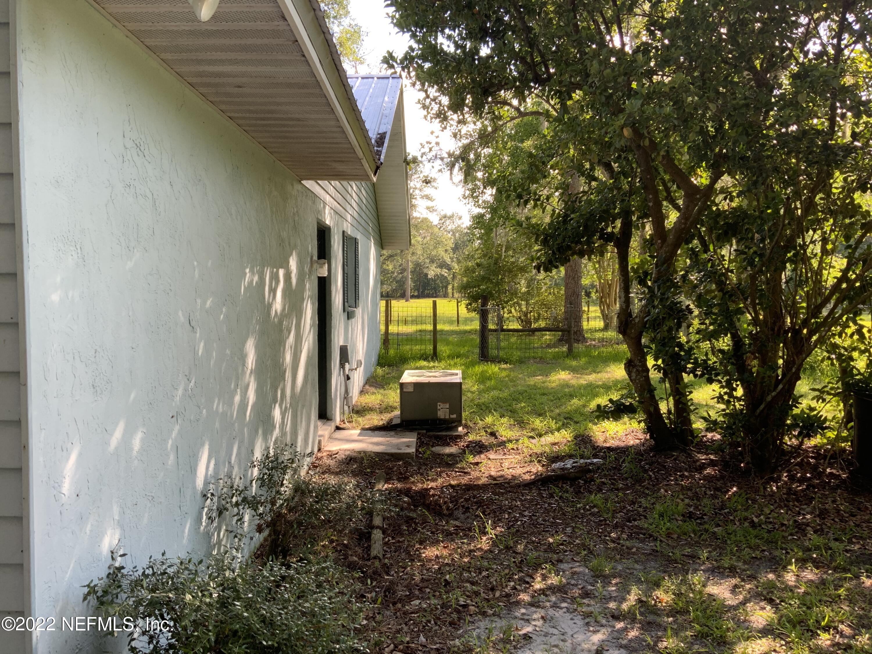 155 Bostwick Cemetery Road Palatka, FL 32177 - Photo 13 of 39 27A92C6A-C220-4EF8-A035-5965D44340A1