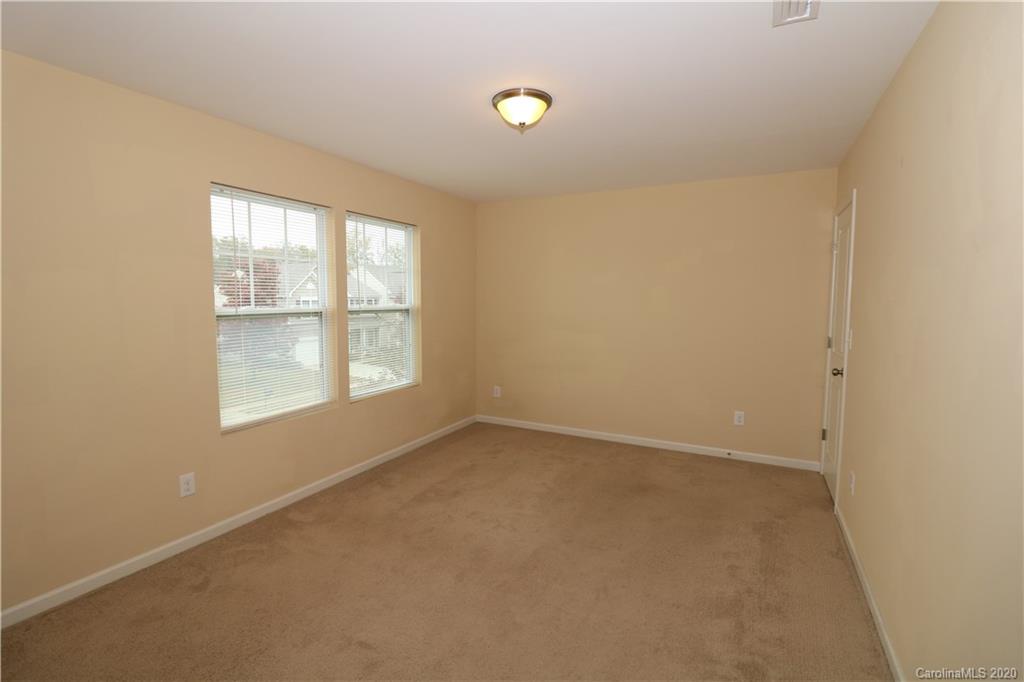 523 Rook Road Charlotte, NC 28216 - Photo 18 of 33