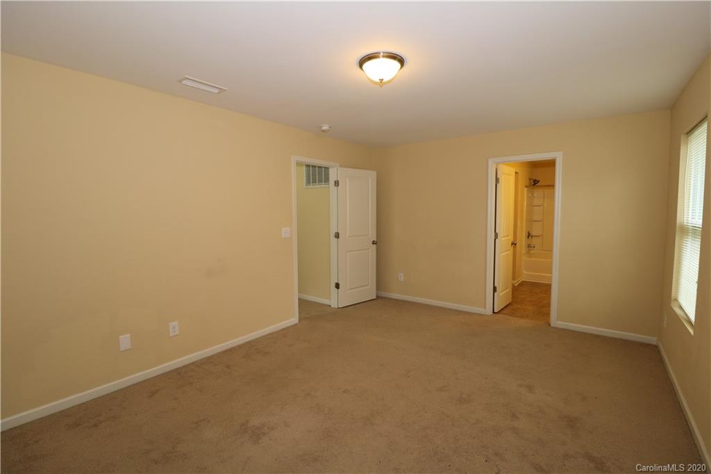 523 Rook Road Charlotte, NC 28216 - Photo 24 of 33