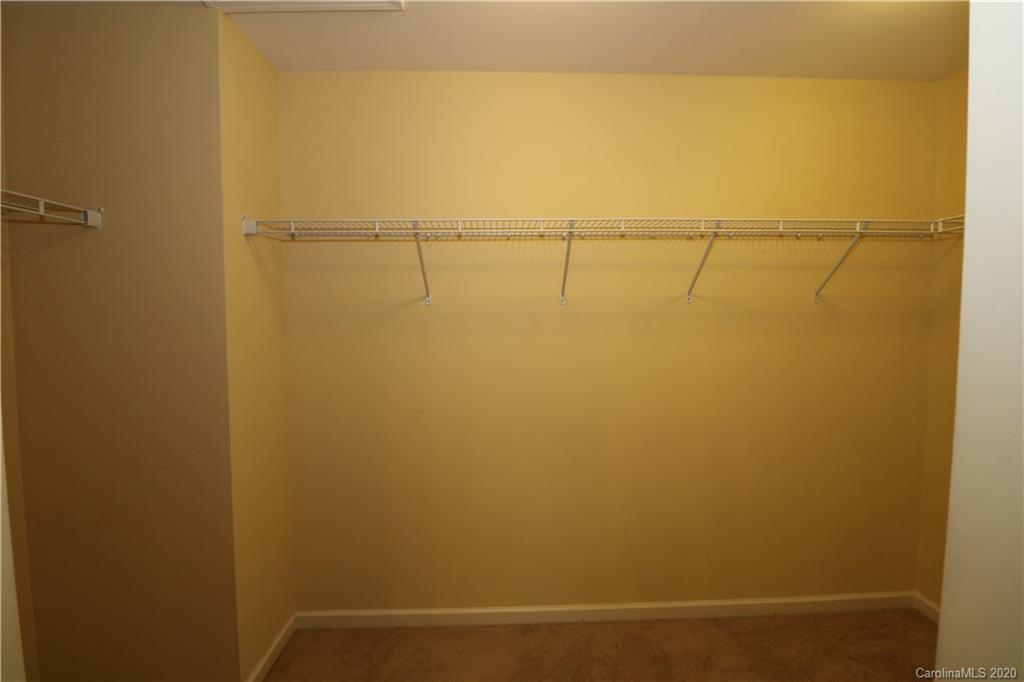 523 Rook Road Charlotte, NC 28216 - Photo 27 of 33