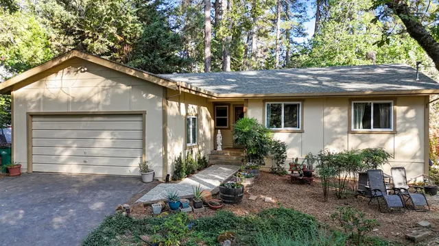 $389,900 | 11860 Hanley Drive, Grass Valley, CA 95949