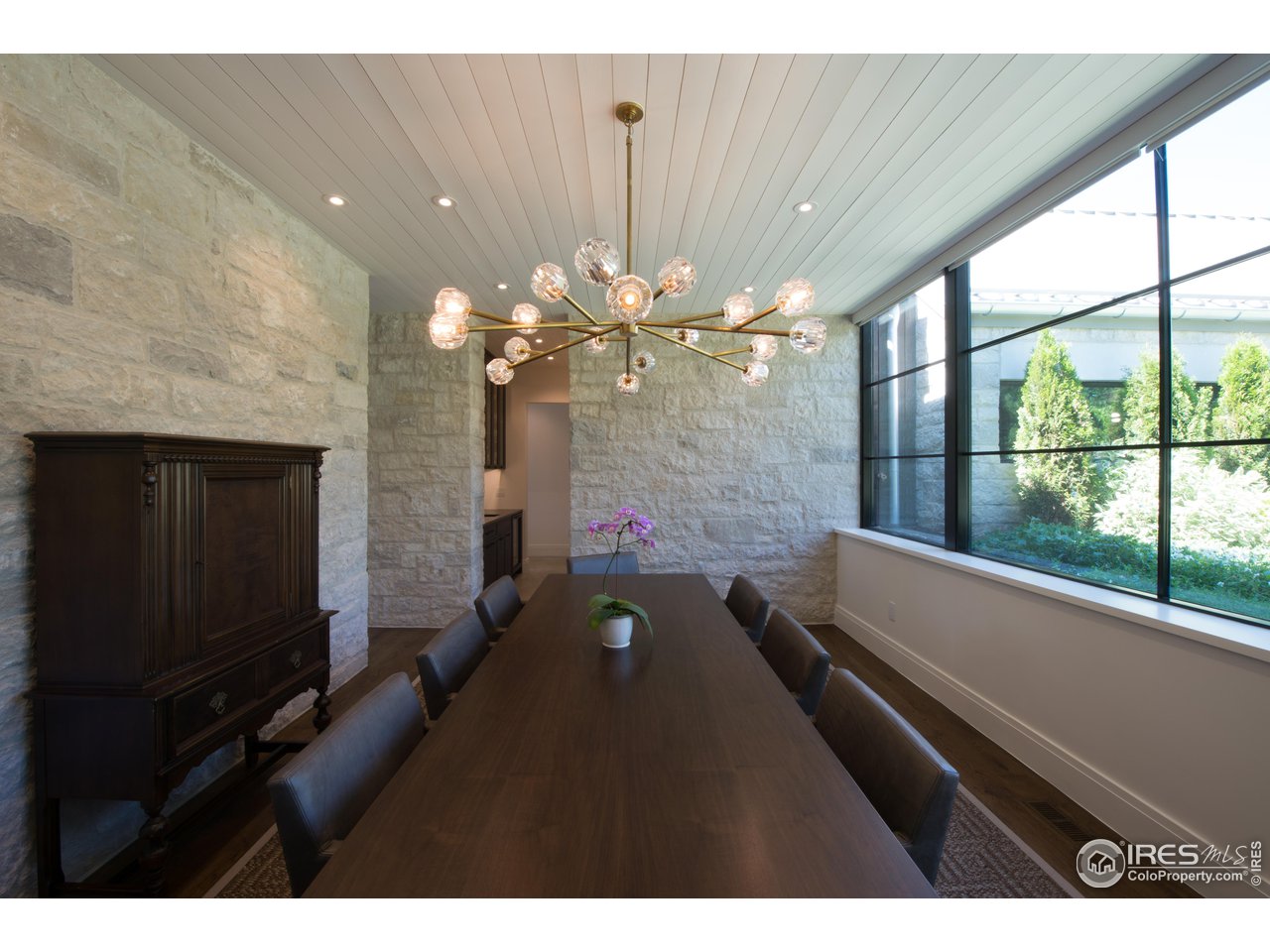 2260 Meadow Avenue Boulder, CO 80304 - Photo 11 of 21 a living room with a large window
