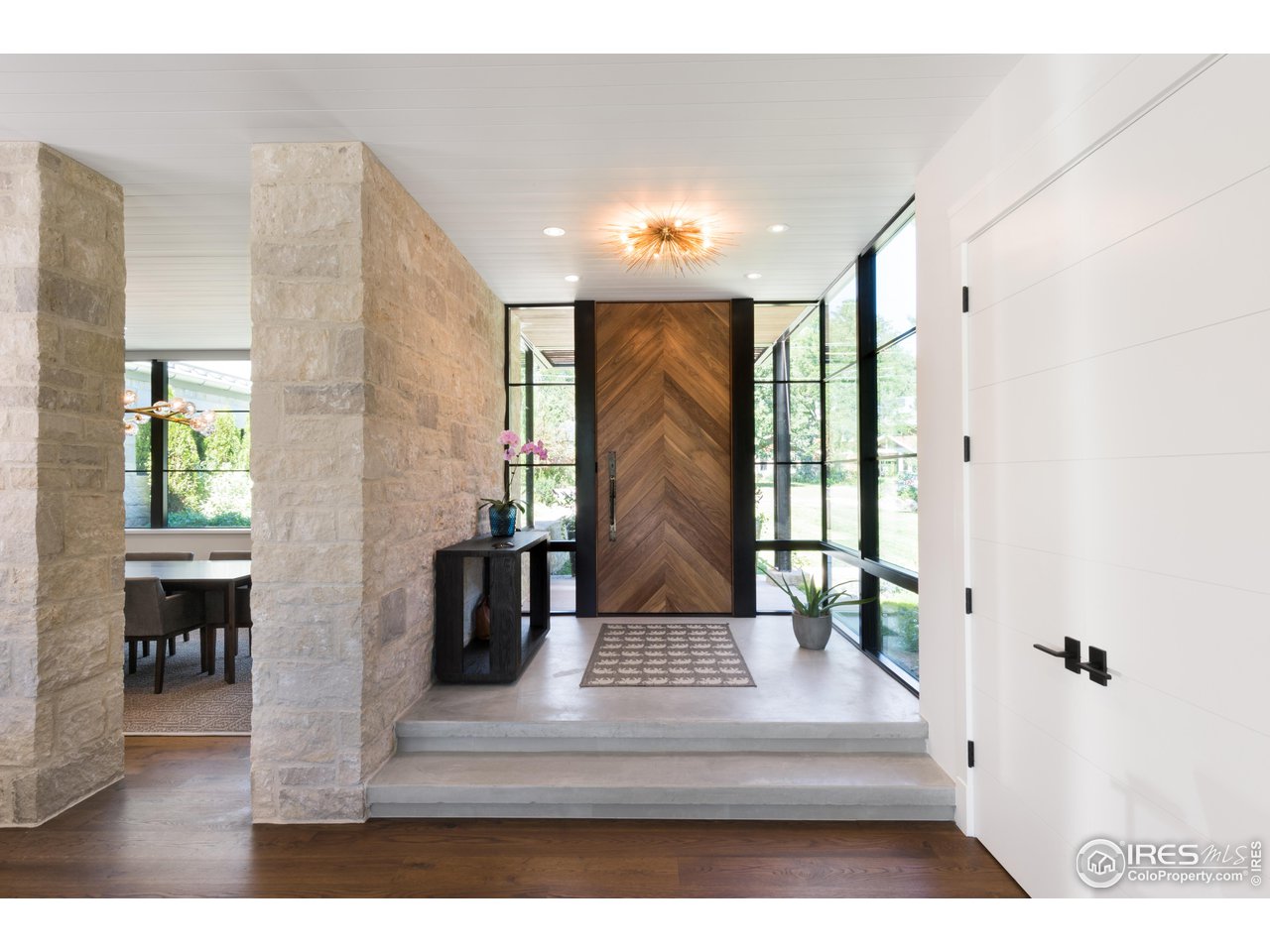 2260 Meadow Avenue Boulder, CO 80304 - Photo 4 of 21 a view of living room with furniture and wooden floor