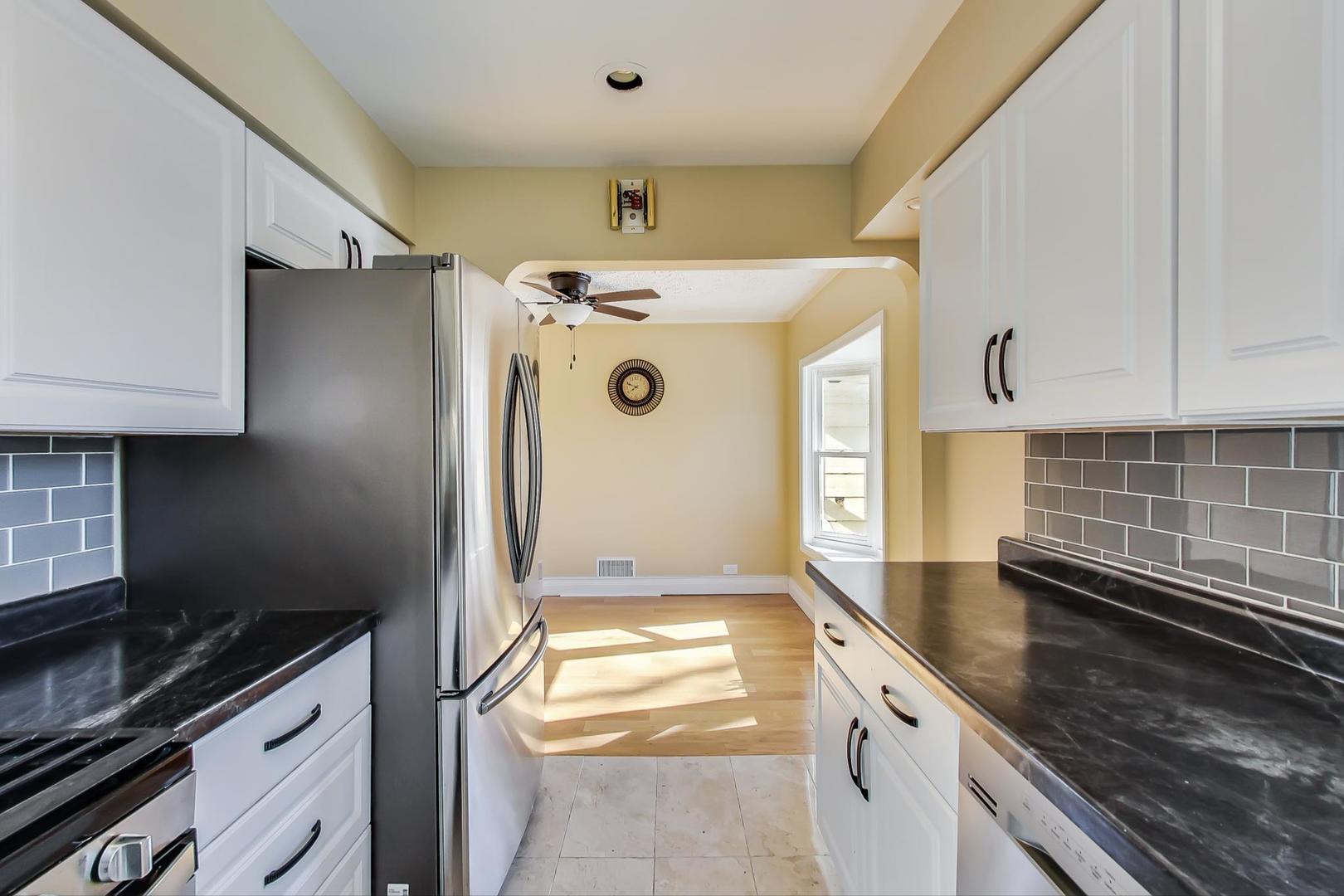 2105 Rand Road Des Plaines, IL 60016 - Photo 14 of 45 Gallery Image 14