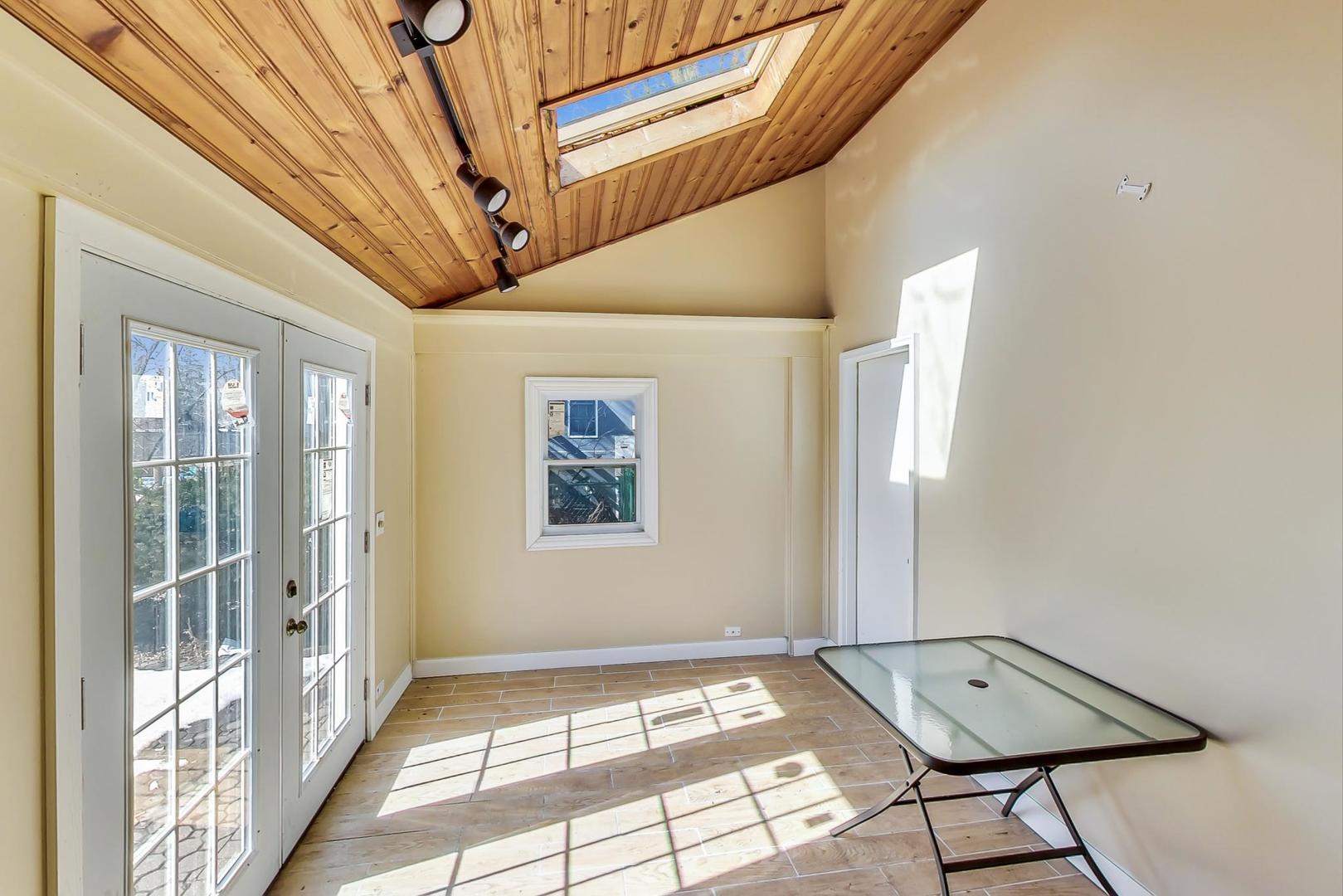 2105 Rand Road Des Plaines, IL 60016 - Photo 16 of 45 Gallery Image 16