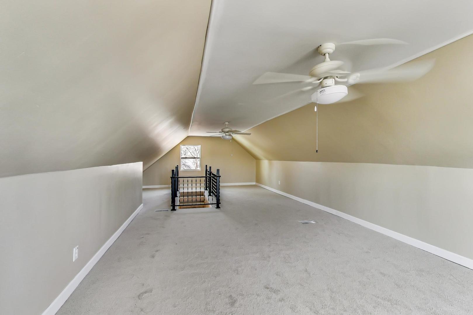 2105 Rand Road Des Plaines, IL 60016 - Photo 29 of 45 Gallery Image 29