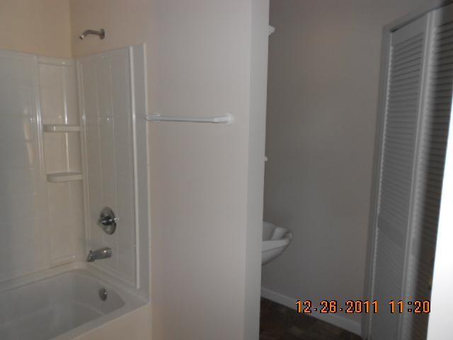 4285 Brook Road Northwest Lancaster, OH 43130 - Photo 6 of 7 Gallery Image 6
