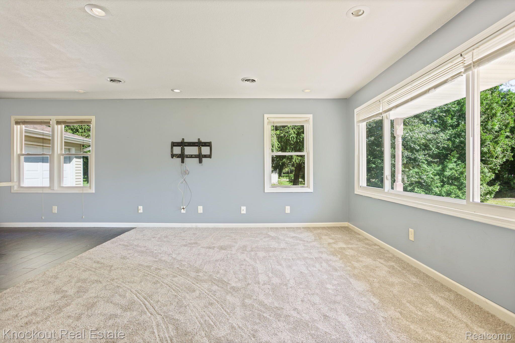5360 South Graham Road St. Charles, MI 48655 - Photo 9 of 31 Gallery Image 9