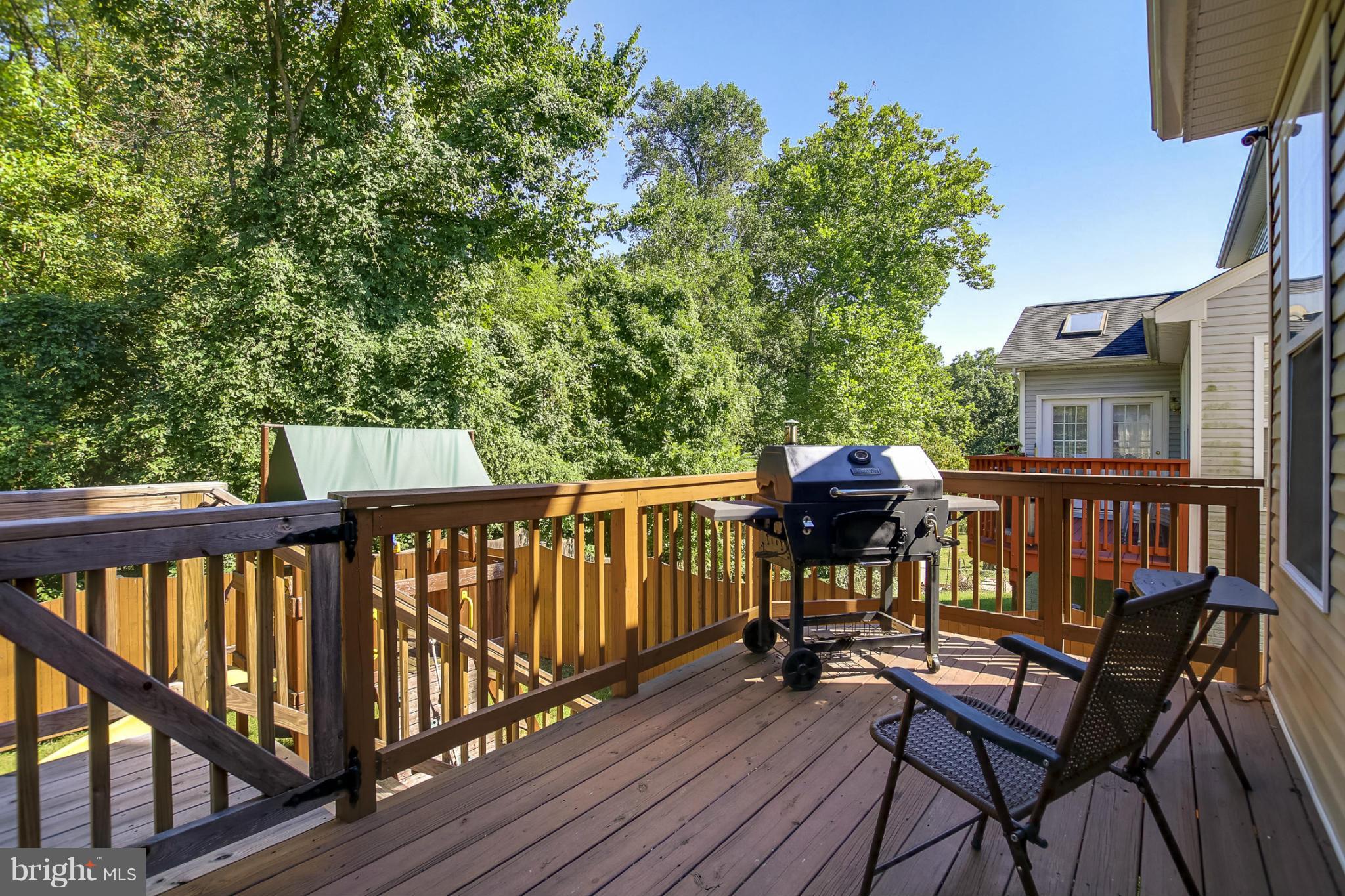 9961 Guilford Road Jessup, MD 20794 - Photo 13 of 27 Exterior (Rear)