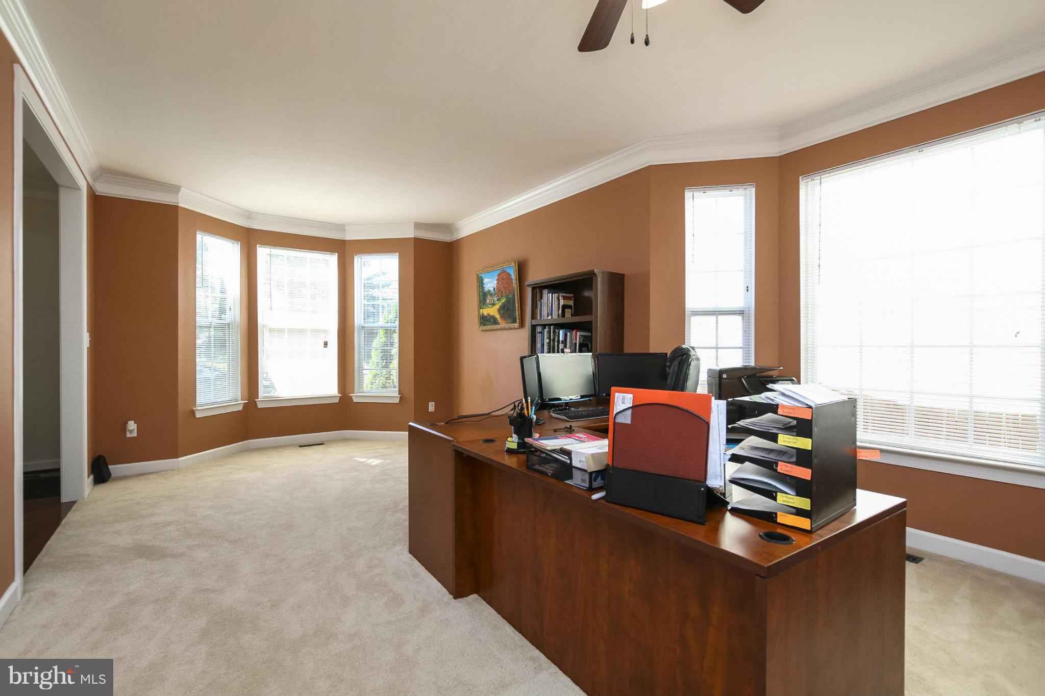 9961 Guilford Road Jessup, MD 20794 - Photo 5 of 27 Family Room