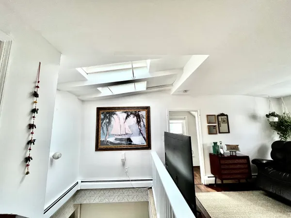 $2,895 | 604 Orange Street, Unit 3, New Haven, CT 06511