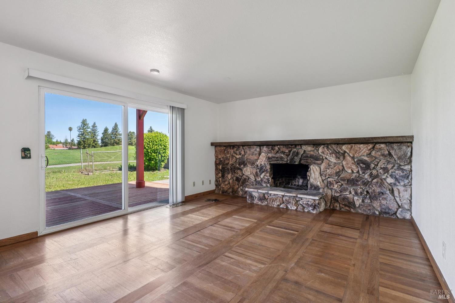 4987 Fern Place Rohnert Park, CA 94928 - Photo 20 of 54