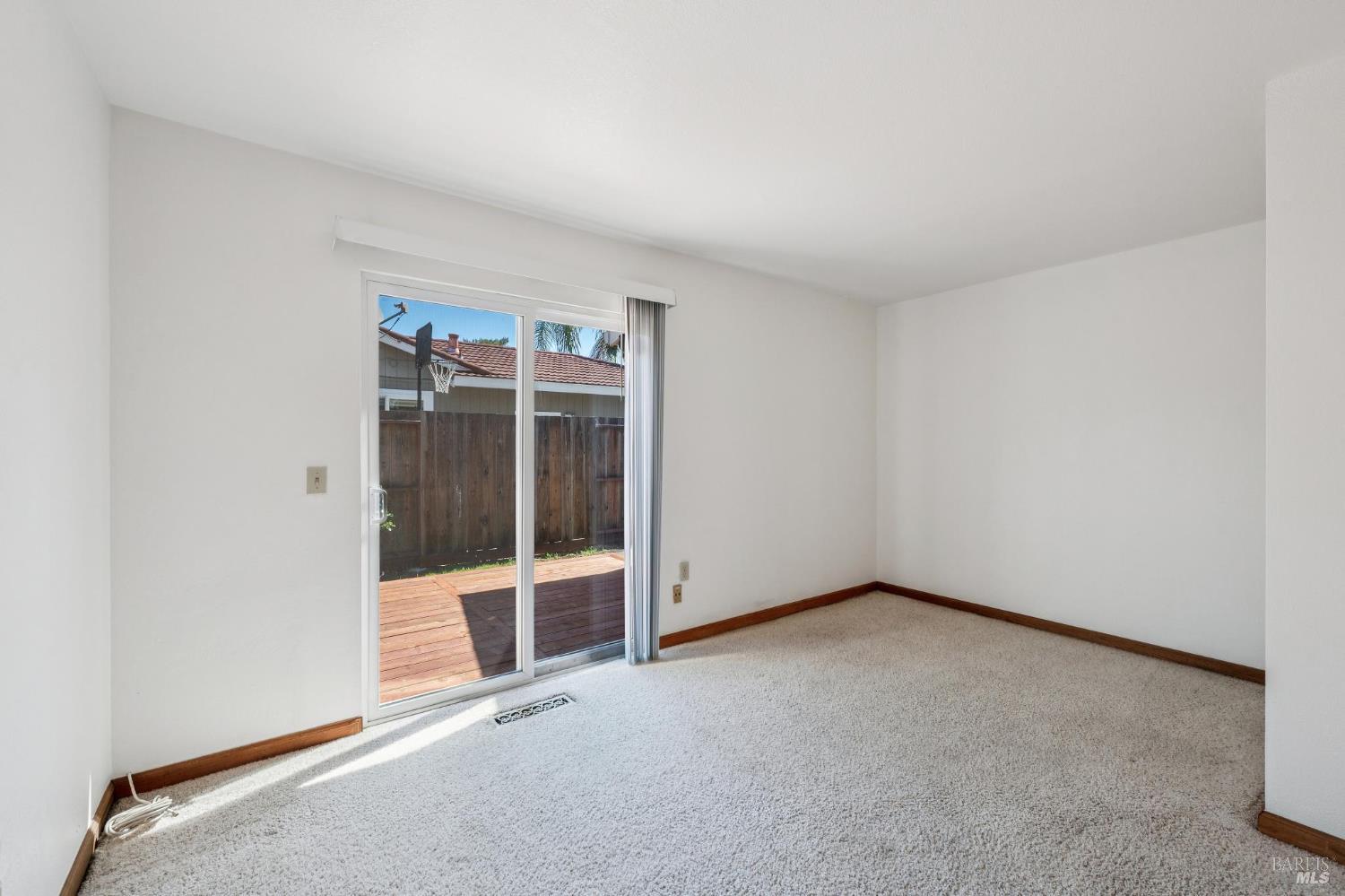 4987 Fern Place Rohnert Park, CA 94928 - Photo 26 of 54