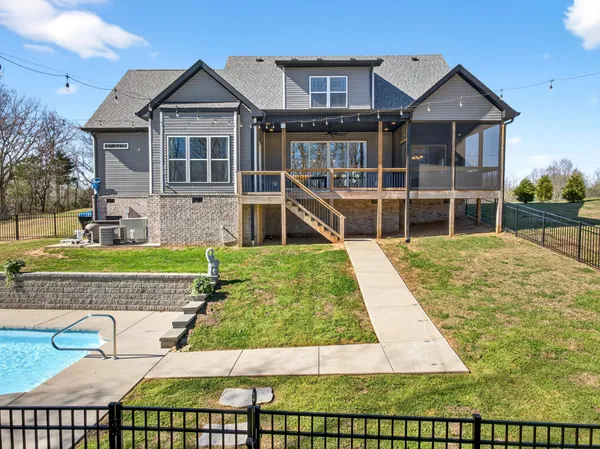 $790,000 | 2862 Benton Ridge Road, Palmyra, TN 37142