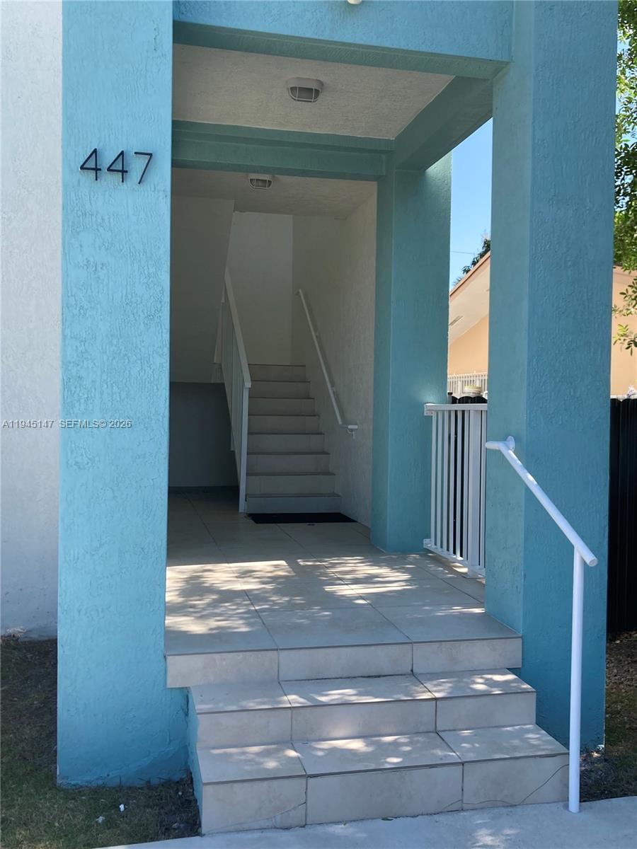 447 Southwest 78th Court Miami, FL 33144 - Photo 2 of 11 a view of entryway