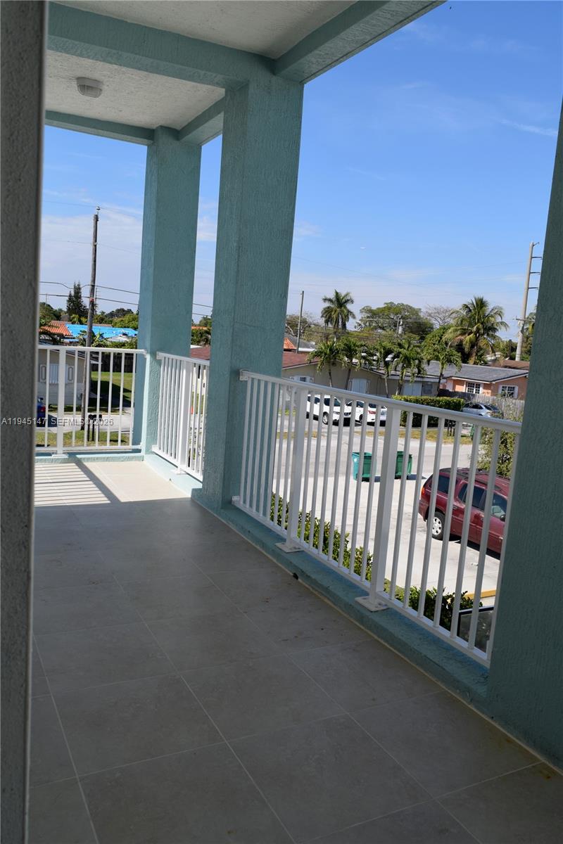 447 Southwest 78th Court Miami, FL 33144 - Photo 4 of 11