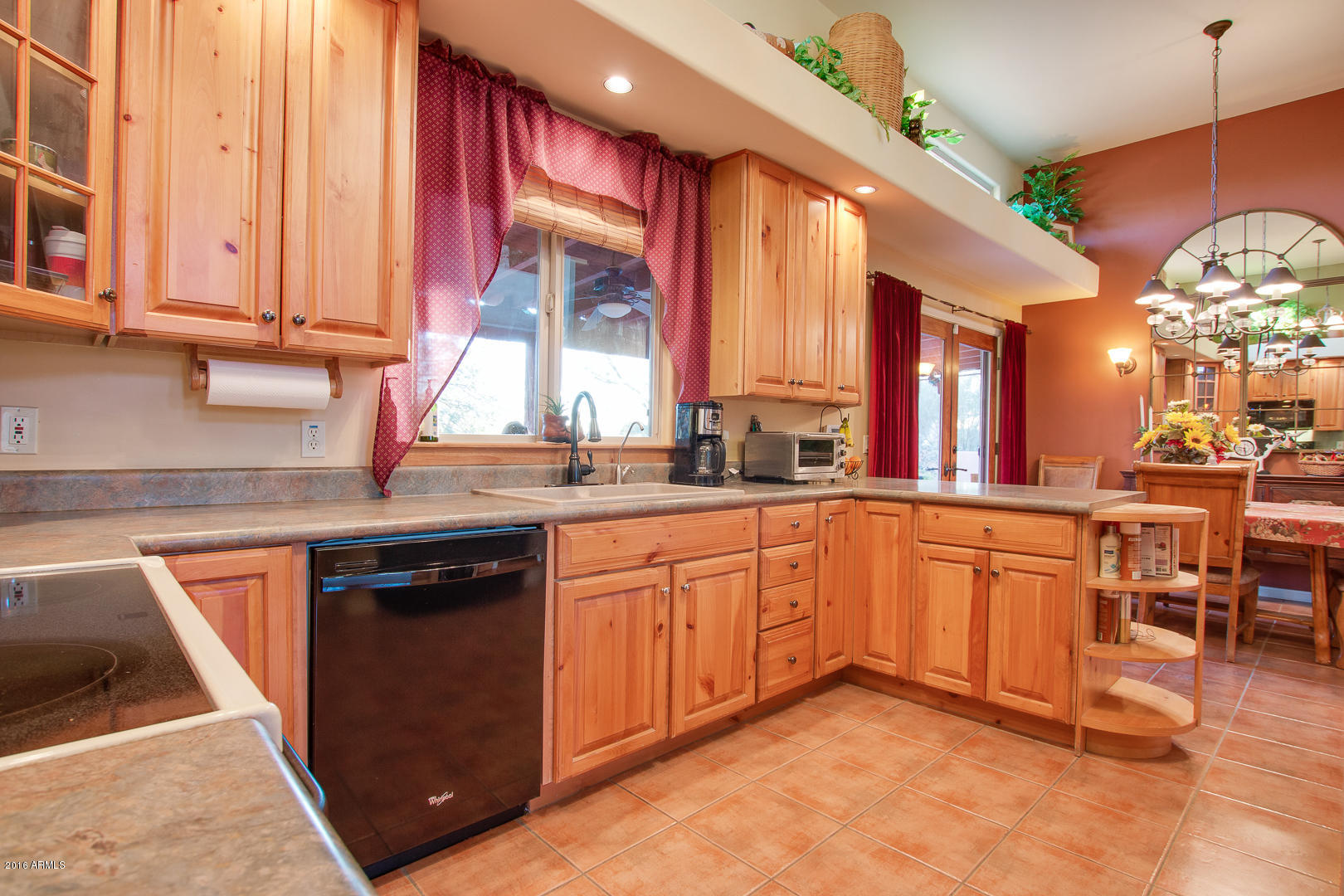 1486 North Roadrunner Road Apache Junction, AZ 85119 - Photo 14 of 50 15 Kitchen