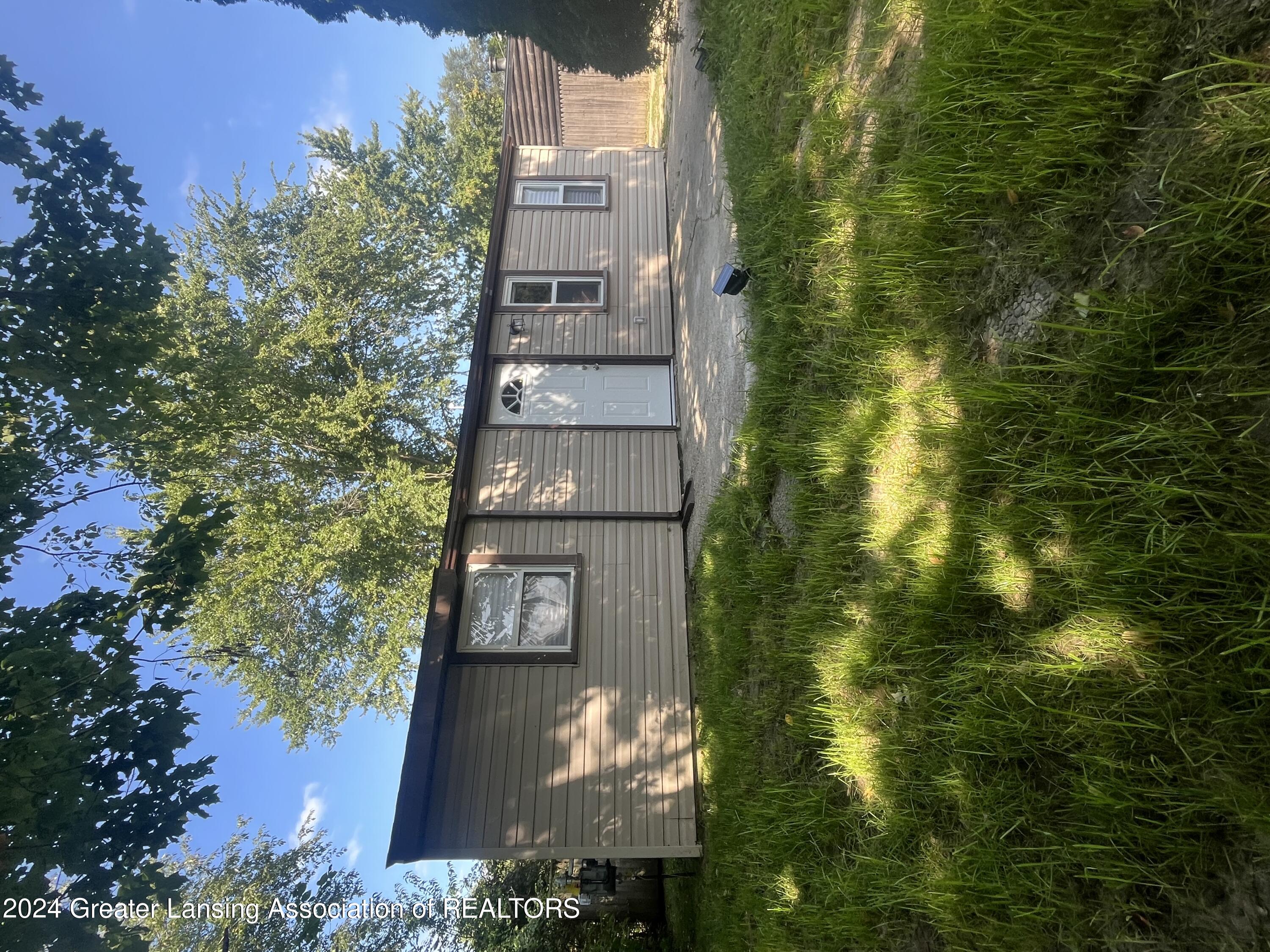 52 South Aurelius Road Mason, MI 48854 - Photo 1 of 14 52 S Aurelius Rd