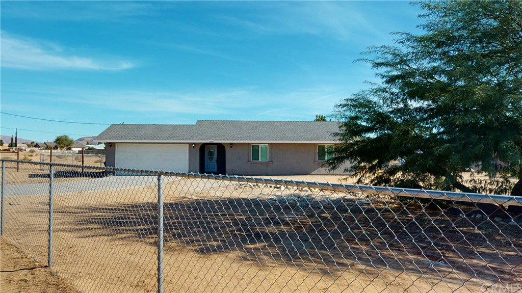 22837 El Centro Road Apple Valley, CA 92307 - Photo 1 of 1