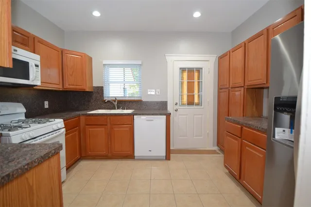 $435,000 | 7602 Blessing Avenue, Austin, TX 78752