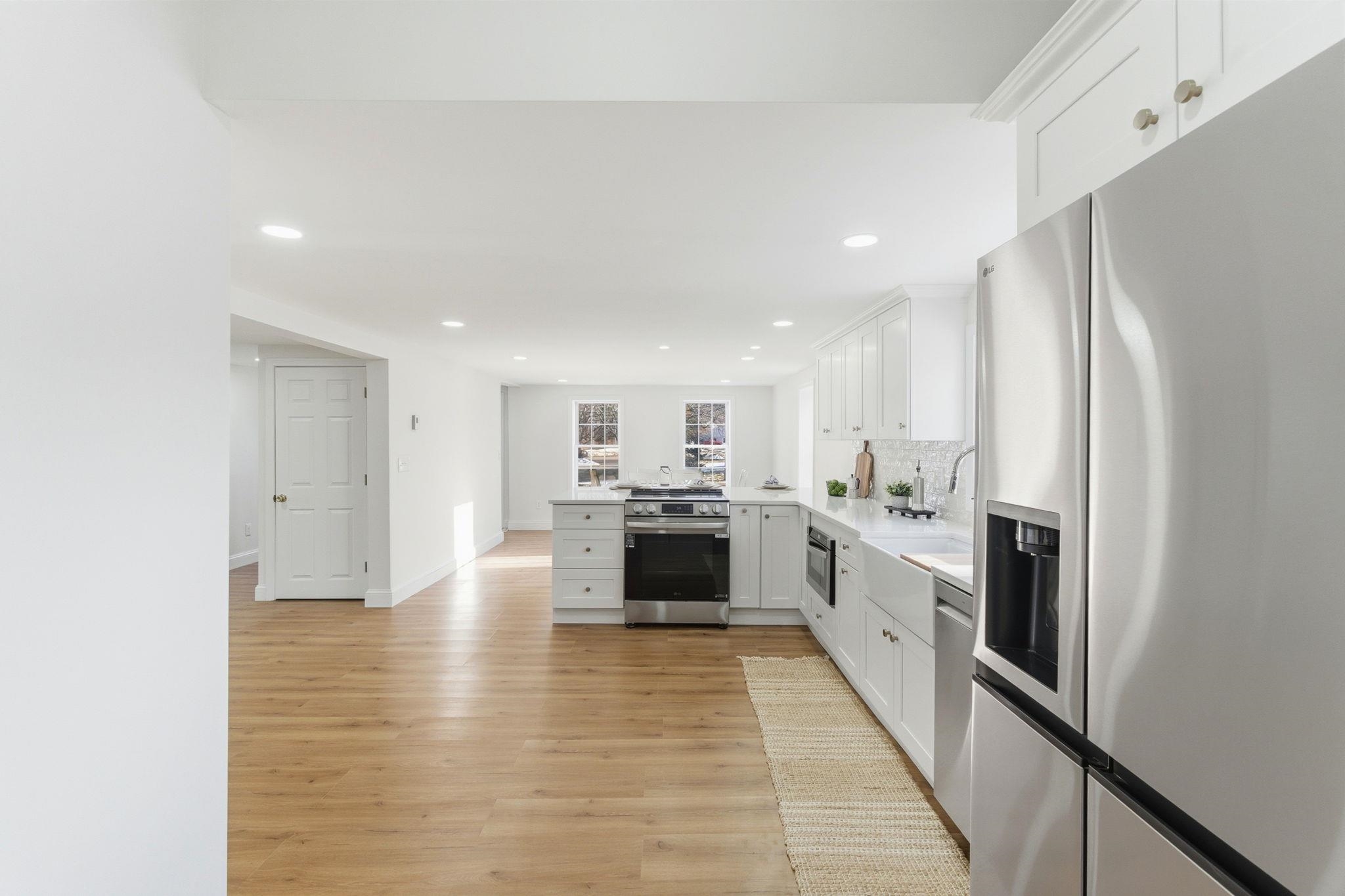 18 South Village Road Loudon, NH 03307 - Photo 11 of 32