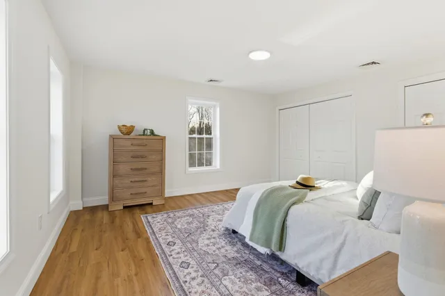 $575,000 | 18 South Village Road, Loudon, NH 03307