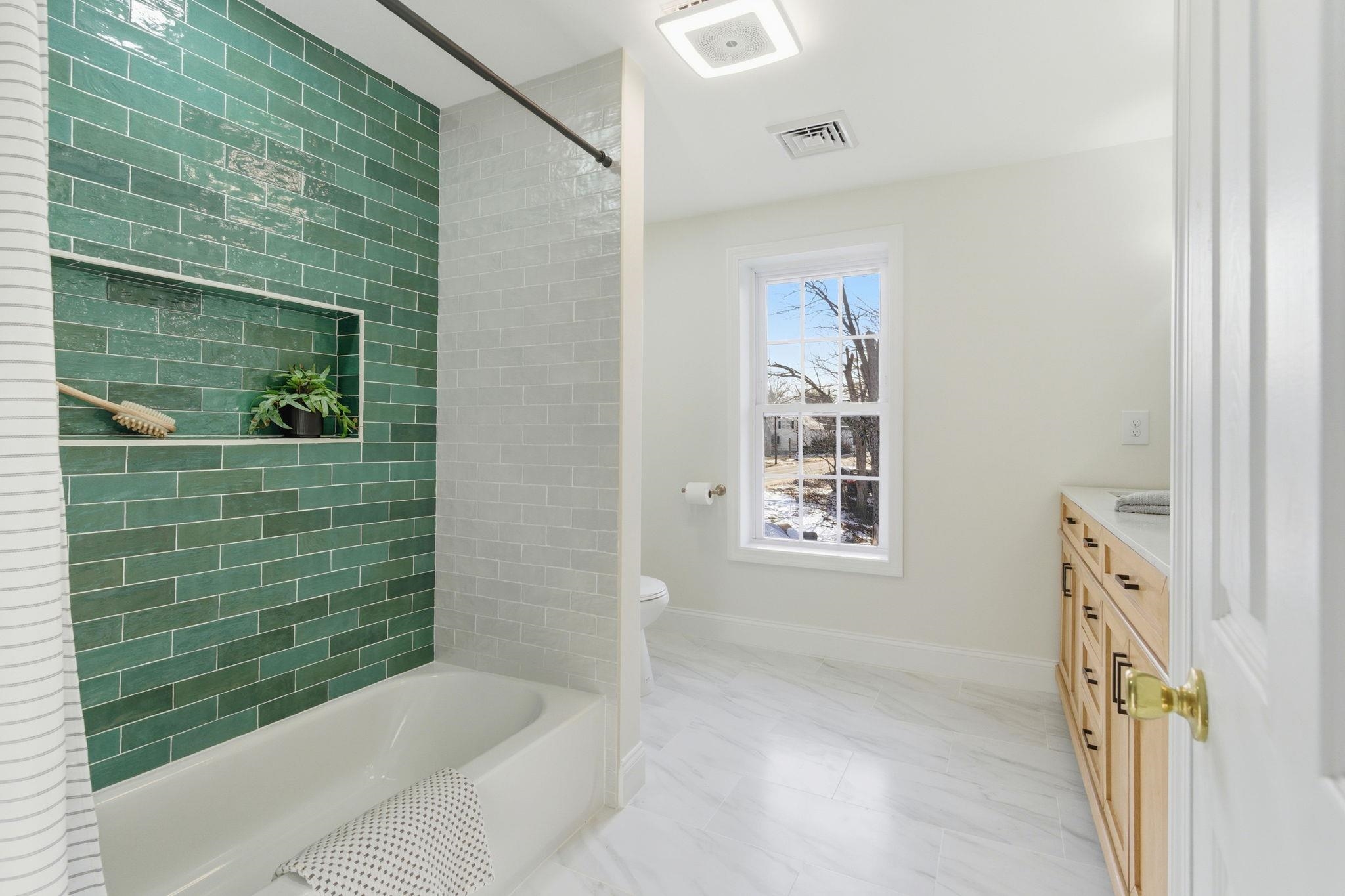 18 South Village Road Loudon, NH 03307 - Photo 3 of 32