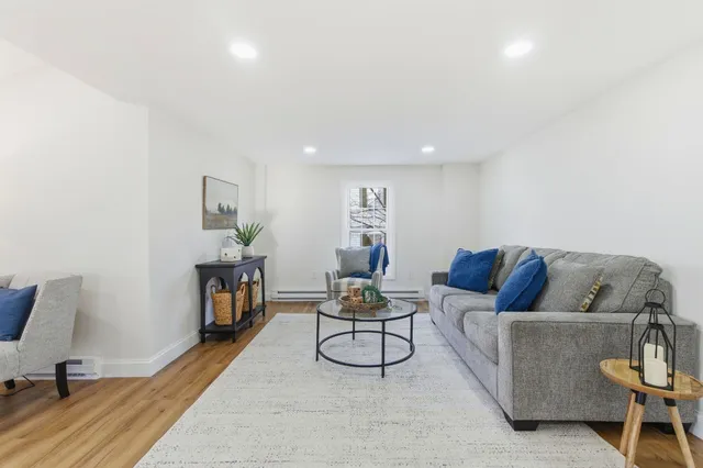 $575,000 | 18 South Village Road, Loudon, NH 03307