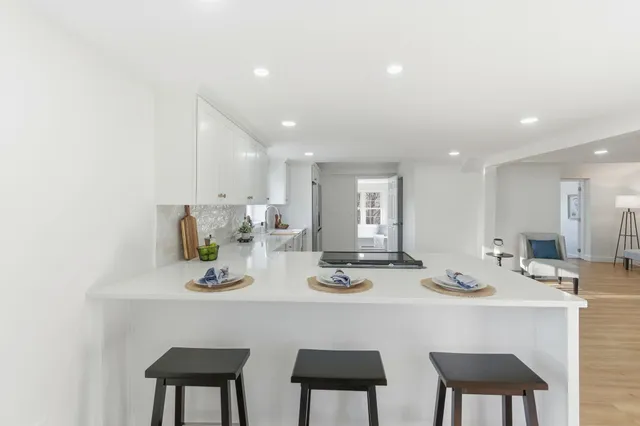 $575,000 | 18 South Village Road, Loudon, NH 03307