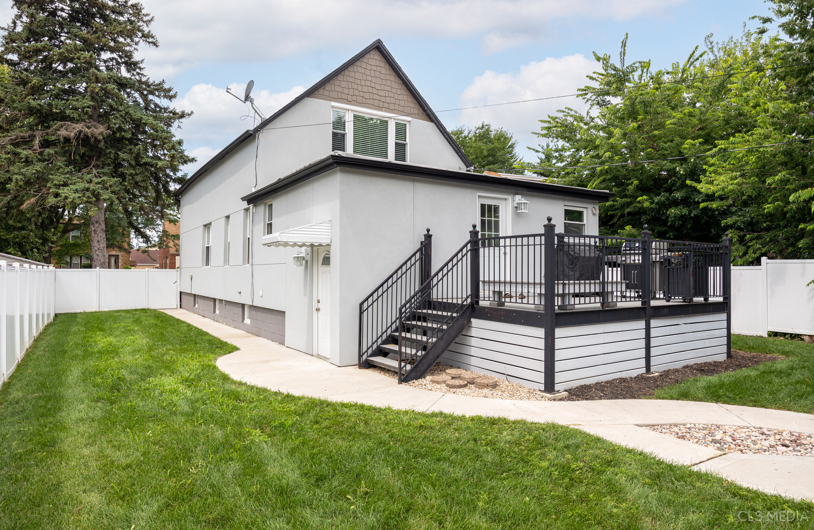 10753 South Ridgeway Avenue Chicago, IL 60655 - Photo 34 of 36 Gallery Image 34