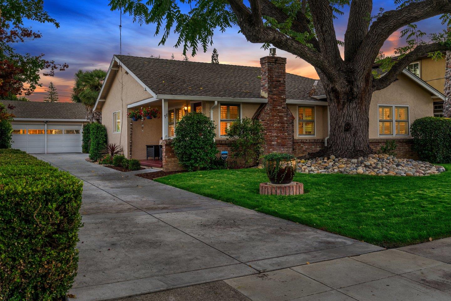 78 Cherry Lane Campbell, CA 95008 - Photo 3 of 49 a front view of house with yard and green space