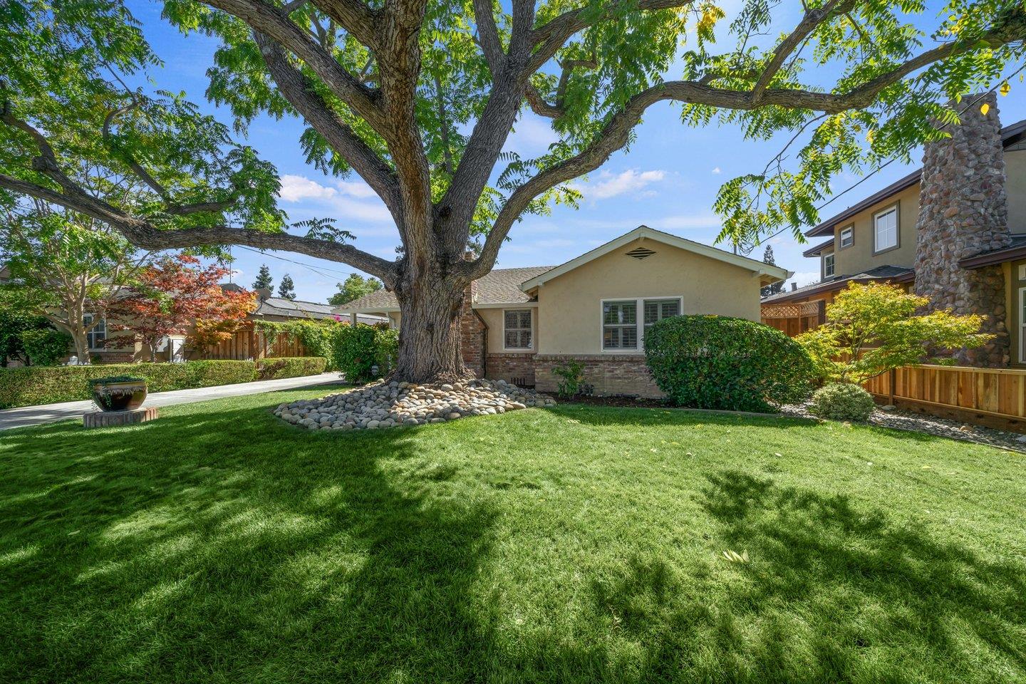 78 Cherry Lane Campbell, CA 95008 - Photo 7 of 49 a front view of a house with garden