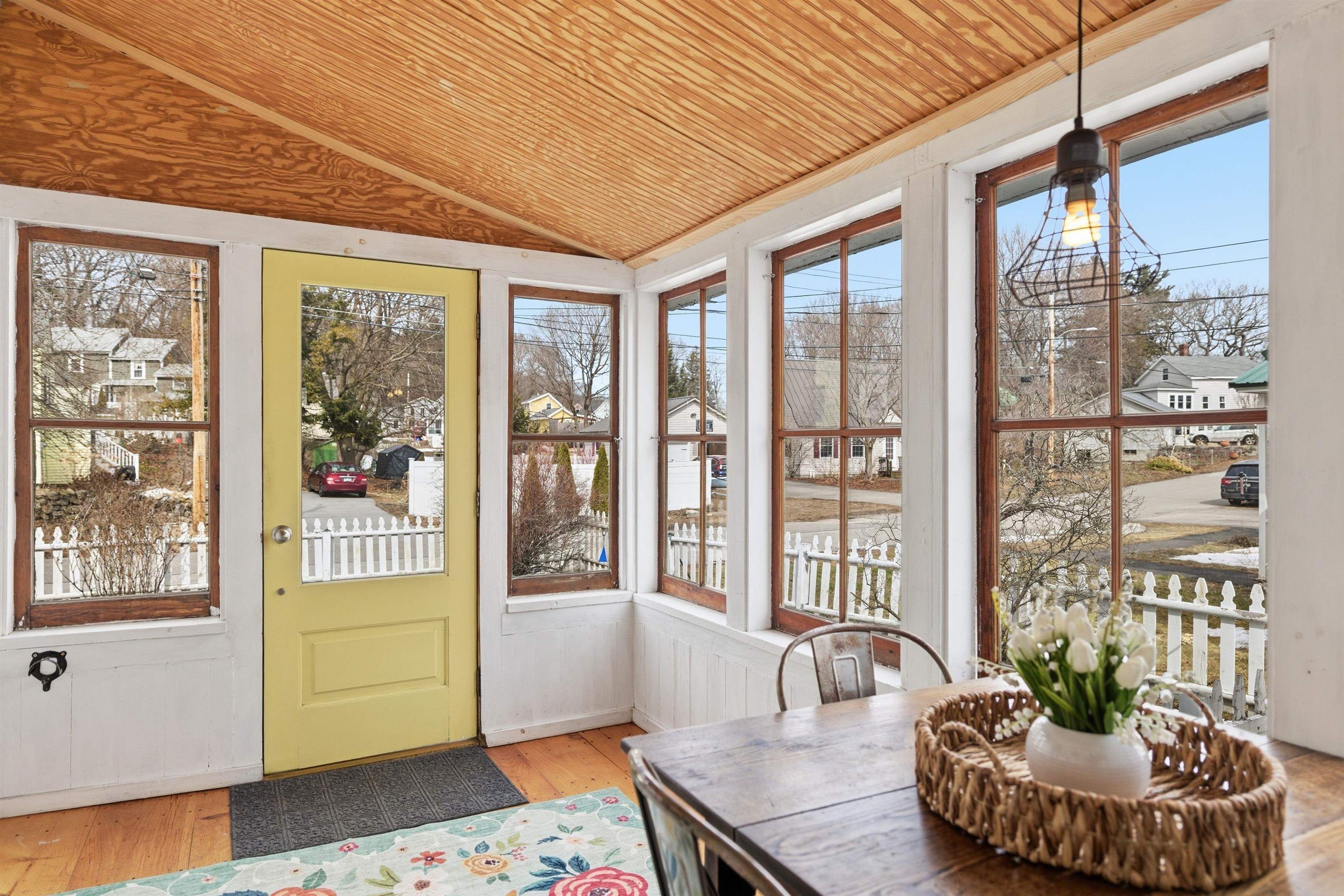 9 Forest Street Concord, NH 03301 - Photo 5 of 43