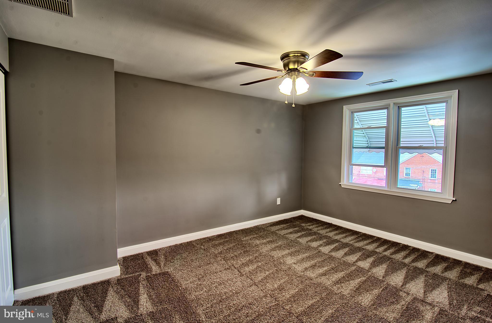 719 Stamford Road Baltimore, MD 21229 - Photo 18 of 29 Bedroom2